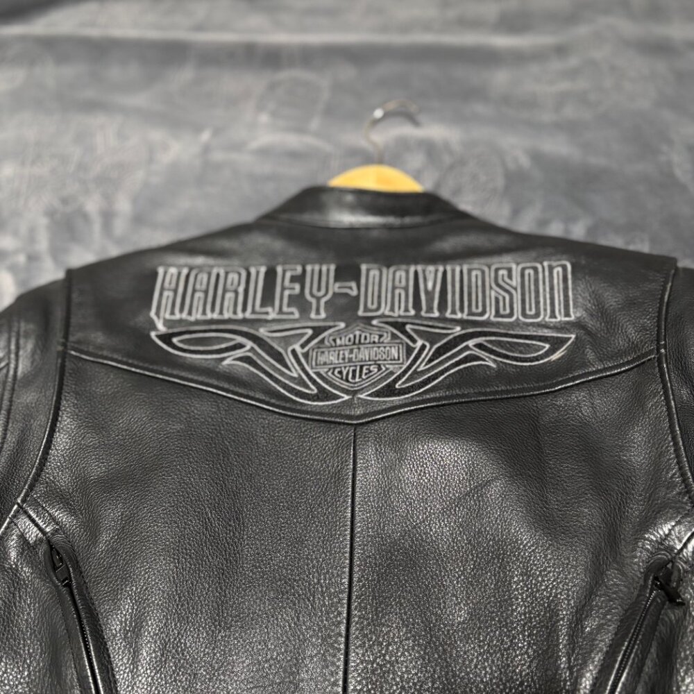 Genuine Harley Davidson Women's Leather Jacket Large L - Picture 2 of 7